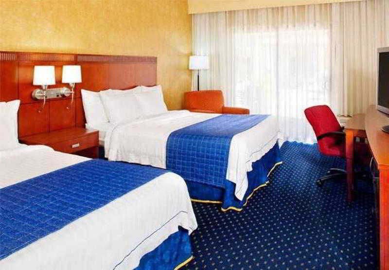 Courtyard By Marriott Phoenix מסה חדר תמונה